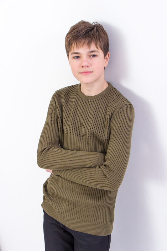 Светр для хлопчика (підлітковий)